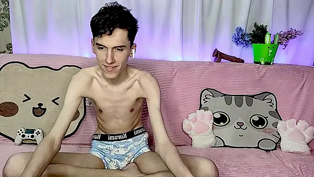 GoodBoyLuca online show from 06-15-26, 11:07