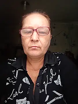 IngaLuna48 online show from 05-17-26, 06:11