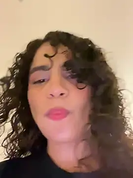 Snapshot of holaRosa chatting on 06-16-26, 09:17 holaRosa online show from 06-16-26, 09:17