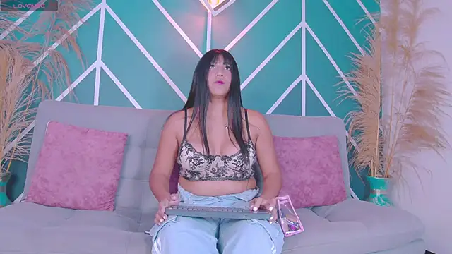 Snapshot of Grace_Walkerr chatting on 04-08-26, 01:55 Grace Walkerr online show from 04-08-26, 01:55