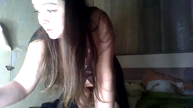 Snapshot of Olha14 chatting on 04-07-26, 06:19 Olha14 online show from 04-07-26, 06:19