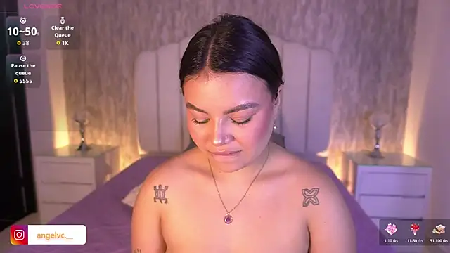 anne bb online show from 04-29-26, 07:20