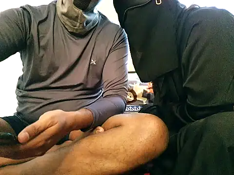 Snapshot of fathima_krishna chatting on 04-14-26, 06:08 fathima krishna online show from 04-14-26, 06:08