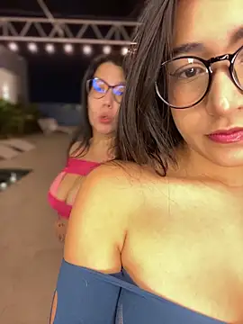 Hana-Parker online show from 06-10-26, 03:29