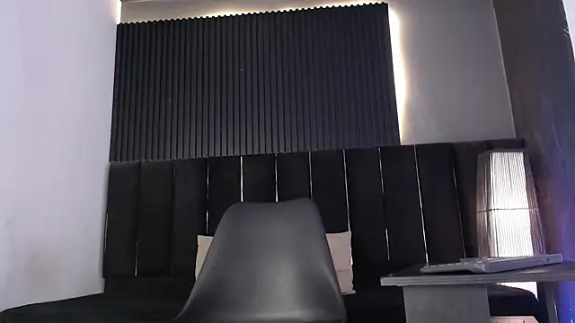 Logan Steel online show from 06-17-26, 03:57