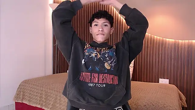 Snapshot of Velvet_An chatting on 04-11-26, 03:22 Velvet An online show from 04-11-26, 03:22