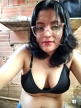 sienna elara online show from 05-03-26, 10:54