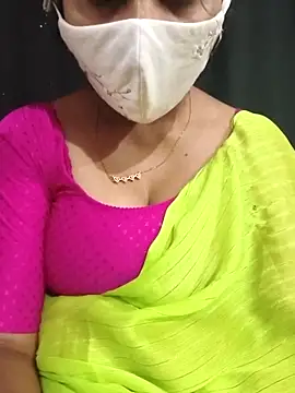 Snapshot of Jyothi_varma chatting on 04-12-26, 12:48 Jyothi varma online show from 04-12-26, 12:48