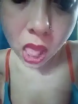 Snapshot of Hot_Soniya_08 chatting on 06-10-26, 09:08 Hot Soniya 08 online show from 06-10-26, 09:08
