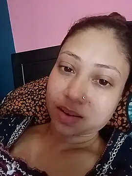 Snapshot of Hot_Soniya_08 chatting on 06-20-26, 09:23 Hot Soniya 08 online show from 06-20-26, 09:23