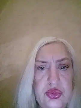 Snapshot of Julia20X chatting on 06-26-26, 12:09 Julia20X online show from 06-26-26, 12:09