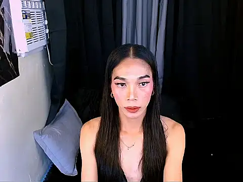 XoTrisha online show from 04-17-26, 07:11