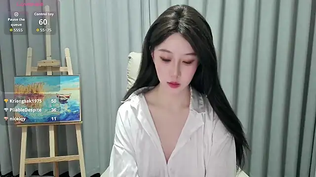 Snapshot of LUNYI-CC chatting on 06-03-26, 02:33 LUNYI-CC online show from 06-03-26, 02:33