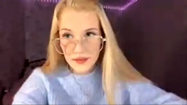 Ketris Drewerses online show from 04-22-26, 01:23
