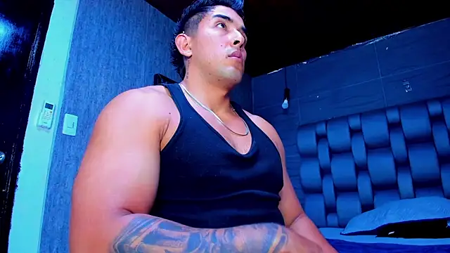 Snapshot of alangreek1 chatting on 04-13-26, 11:32 alangreek1 online show from 04-13-26, 11:32