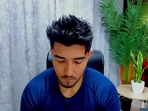 alangreek1 online show from 05-20-26, 01:50