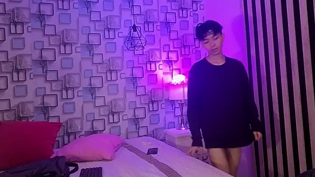 Twink Sebas7 online show from 06-18-26, 12:20