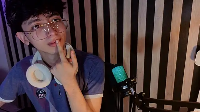Twink Sebas7 online show from 06-26-26, 12:20