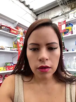 MIA ROSSEEE online show from 05-05-26, 01:52