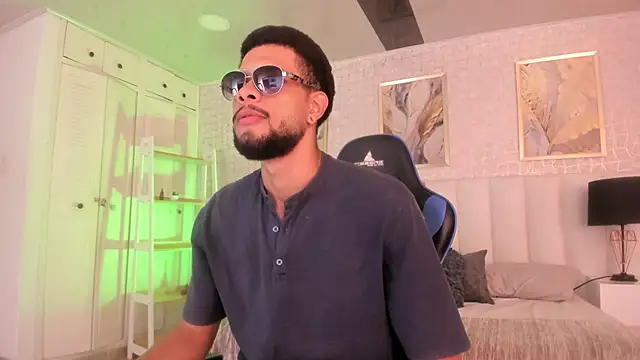 cero khalifa online show from 04-22-26, 08:32