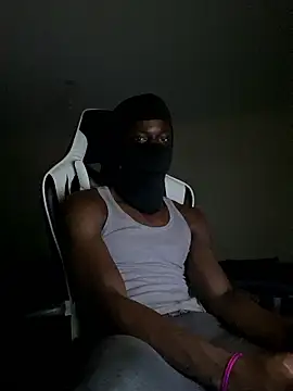 Snapshot of Gamergoons chatting on 04-10-26, 12:05 Gamergoons online show from 04-10-26, 12:05