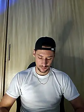 Emilprime online show from 04-23-26, 03:30