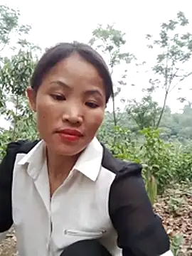  Lyly pussy  online show from 04-12-26, 11:54