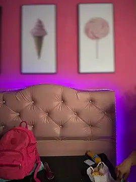 Tessa LS online show from 04-10-26, 01:38