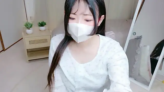 Satomi nn online show from 05-09-26, 12:27