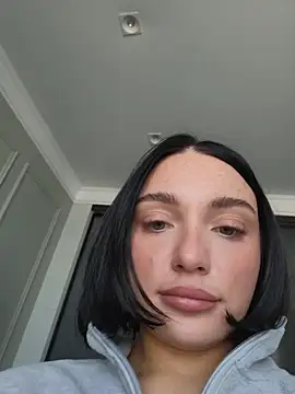 Snapshot of LucyHotty_ chatting on 04-11-26, 09:46 LucyHotty online show from 04-11-26, 09:46