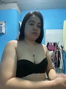 Snapshot of pinayhoney chatting on 07-18-26, 01:59 pinayhoney online show from 07-18-26, 01:59