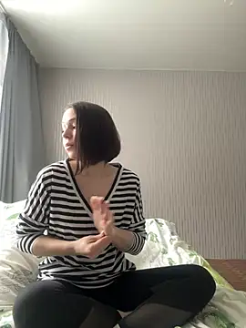 Snapshot of Hopefully_ chatting on 04-20-26, 07:00 Hopefully online show from 04-20-26, 07:00