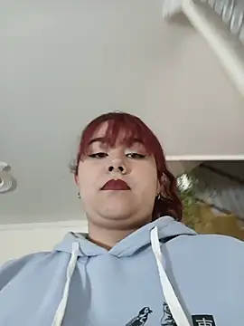 AliceScoot  online show from 05-27-26, 06:05