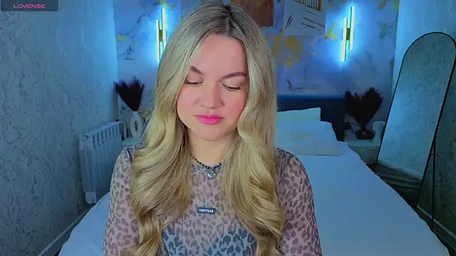 Jennifer Perezz online show from 05-21-26, 05:09