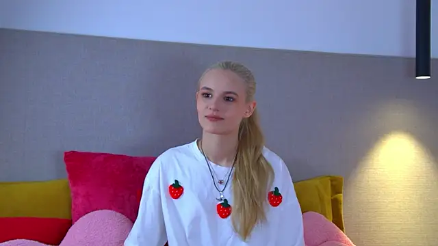 LeaLamour online show from 07-07-26, 06:23