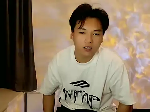 GWpk online show from 04-10-26, 07:35