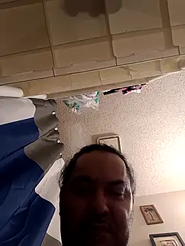 Snapshot of MrBustNut2026 chatting on 04-12-26, 04:34 MrBustNut2026 online show from 04-12-26, 04:34