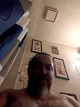 Snapshot of MrBustNut2026 chatting on 04-14-26, 06:08 MrBustNut2026 online show from 04-14-26, 06:08