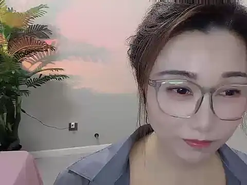 Snapshot of Yunxi- chatting on 04-15-26, 01:34 Yunxi- online show from 04-15-26, 01:34