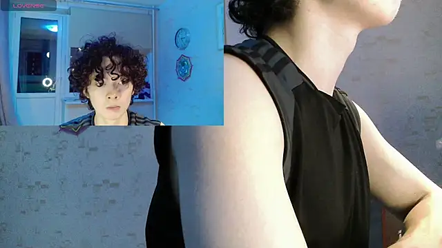 Snapshot of Miklaxyk chatting on 07-07-26, 10:25 Miklaxyk online show from 07-07-26, 10:25