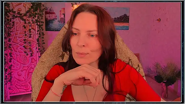 LanaRadiance online show from 06-19-26, 11:14