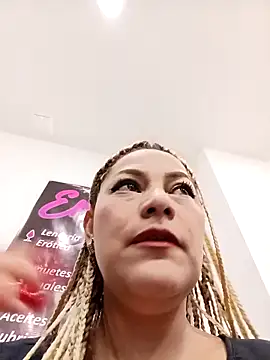 LUISA  07 online show from 04-23-26, 01:35
