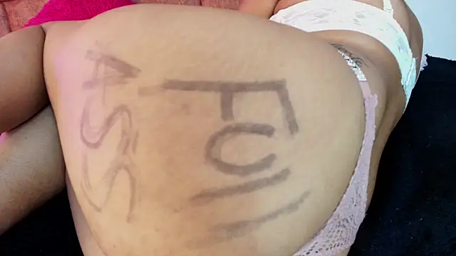 Mia Nasty Dirty online show from 04-12-26, 08:25
