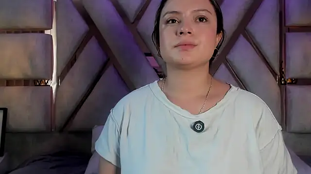 giigii hadidd online show from 05-07-26, 07:19
