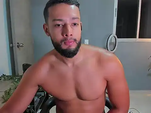 Snapshot of Juan_Calix chatting on 04-12-26, 10:59 Juan Calix online show from 04-12-26, 10:59