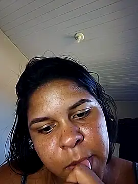 Putinha2004 online show from 04-19-26, 05:23