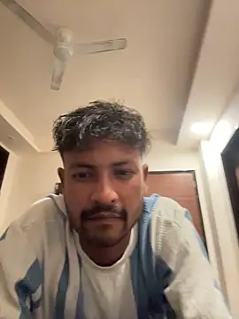 newdelhiBOY  online show from 05-16-26, 03:00
