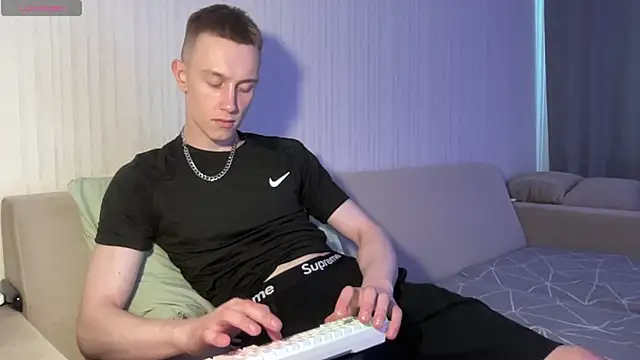 Travis Gracile online show from 05-16-26, 10:23
