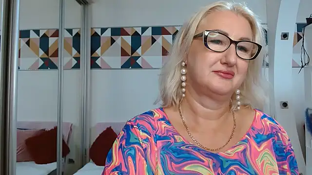 DianaFrances online show from 07-03-26, 04:13