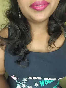 Snapshot of ur_love_kannada1 chatting on 07-15-26, 07:57 ur love kannada1 online show from 07-15-26, 07:57
